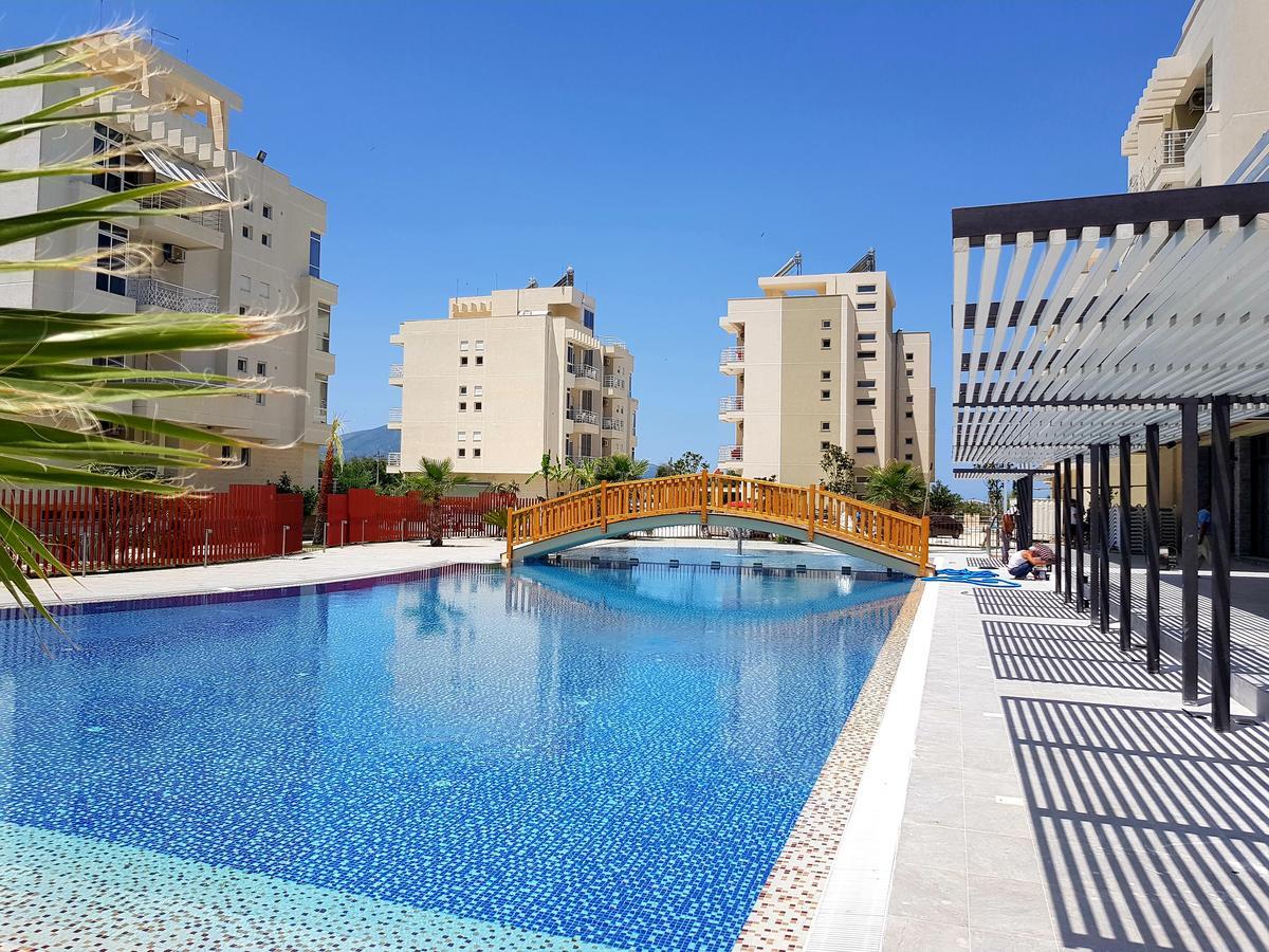Flori Beach Apartment Radhimë المظهر الخارجي الصورة