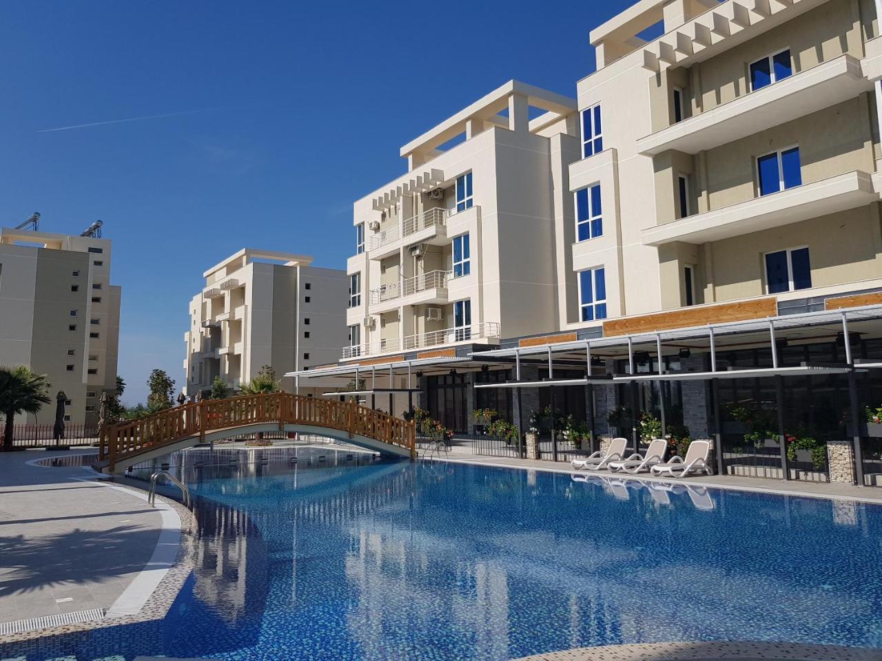 Flori Beach Apartment Radhimë المظهر الخارجي الصورة